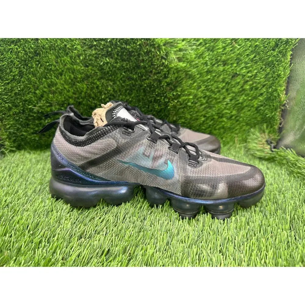 Nike Air VaporMax 2019 AJ2616-003 Athletic Sneaker Boys 6 Black Woven Running